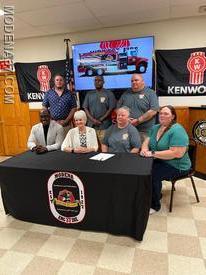 Front row left to right:
State representative Dan Williams, Senator Carolyn Comitta, President Liz Corle, Council President Jen Daywalt
Back room left to right:
Mayor Mike Harvey, VP/Assistant Chief Todd Bryant, Chief Frank Dowlin